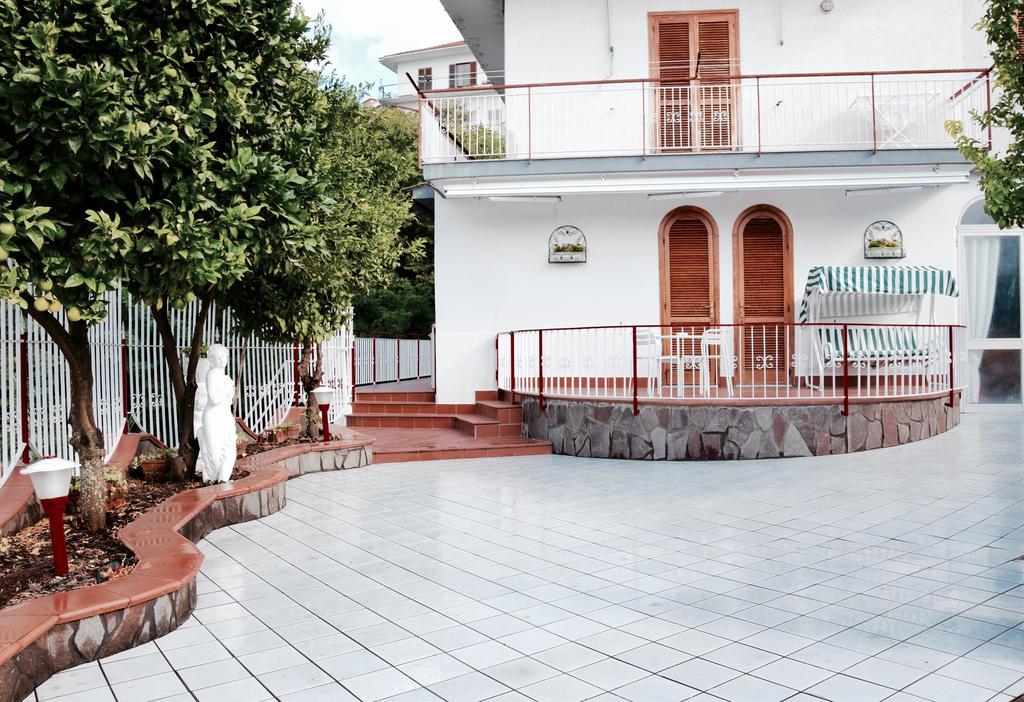 Campinola Holiday Home PRIVATE POOL Tramonti Exterior foto